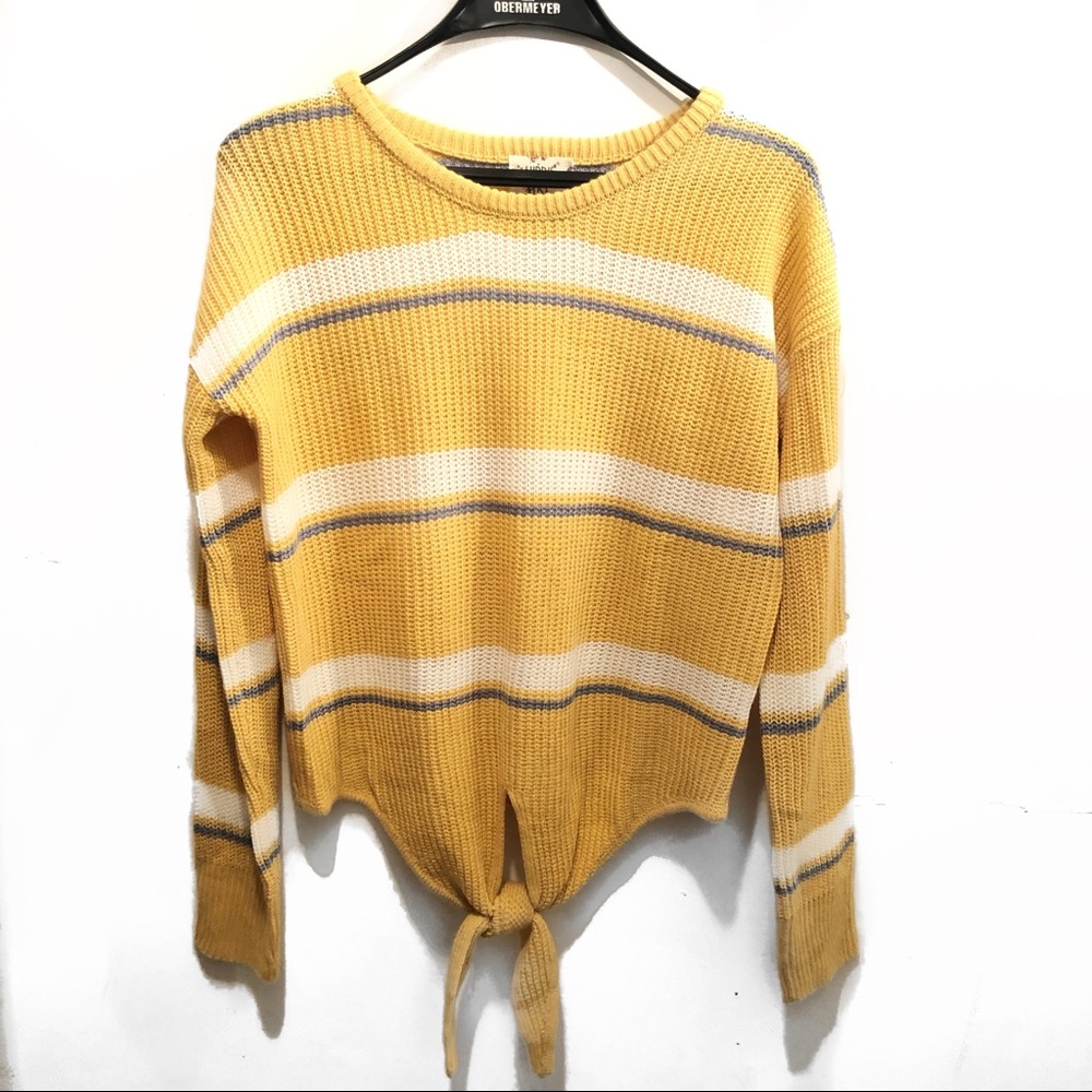 Knit sweater